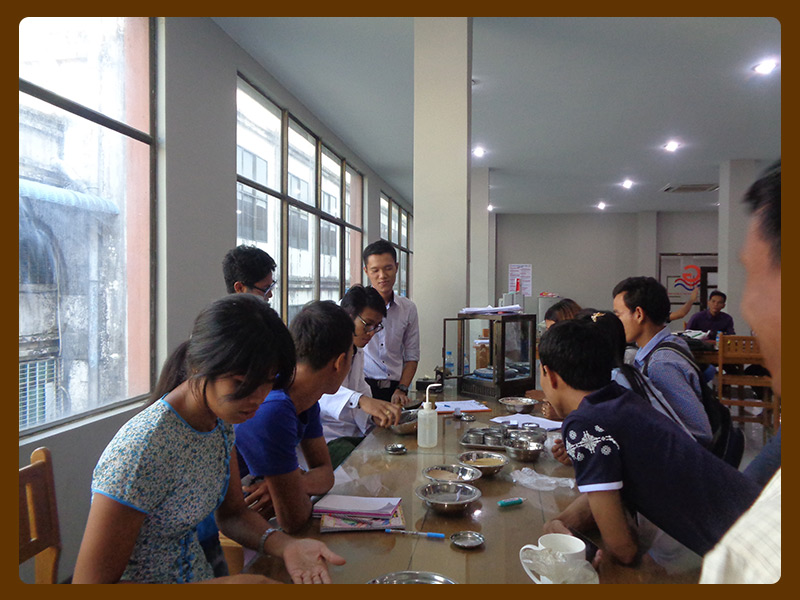 'Dr Htun Naing Training 06